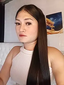 Naughtyalina2 online show from 07/30/26, 11:59