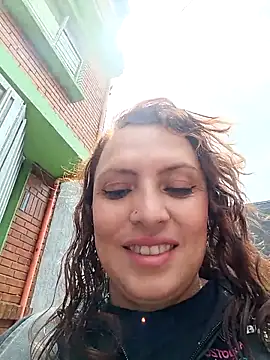 Snapshot of VERONICA__03 chatting on 09/08/25, 03:22 VERONICA 03 online show from 09/08/25, 03:22