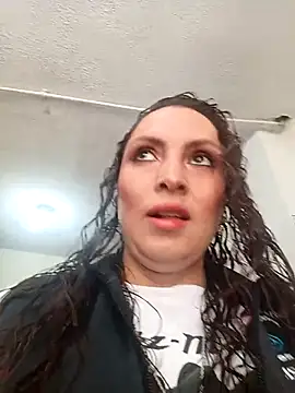 Snapshot of VERONICA__03 chatting on 09/11/25, 03:12 VERONICA 03 online show from 09/11/25, 03:12