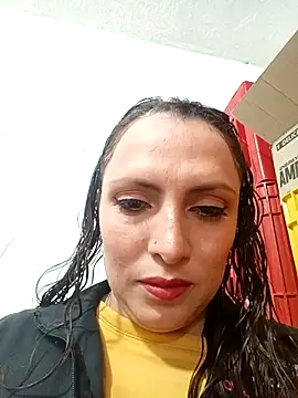 Snapshot of VERONICA__03 chatting on 09/18/25, 02:41 VERONICA 03 online show from 09/18/25, 02:41