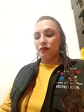 Snapshot of VERONICA__03 chatting on 10/24/25, 02:46 VERONICA 03 online show from 10/24/25, 02:46