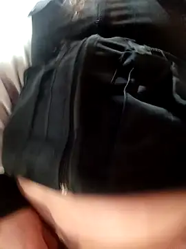 Snapshot of VERONICA__03 chatting on 11/14/25, 02:49 VERONICA 03 online show from 11/14/25, 02:49