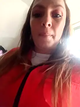 Snapshot of VERONICA__03 chatting on 11/21/25, 12:15 VERONICA 03 online show from 11/21/25, 12:15