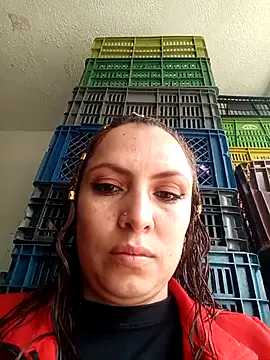 Snapshot of VERONICA__03 chatting on 11/26/25, 12:17 VERONICA 03 online show from 11/26/25, 12:17