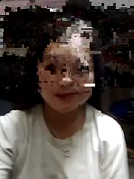 lusy-bae online show from 10/10/25, 12:37