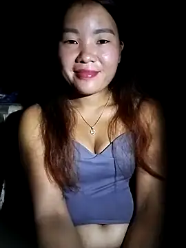 lylylove online show from 09/23/25, 12:52