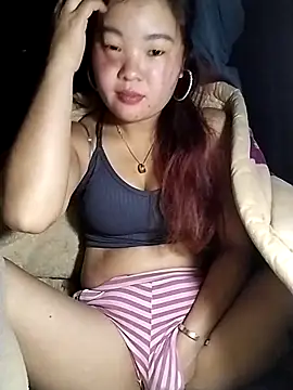 lylylove online show from 02/19/26, 01:56