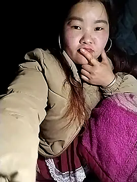 lylylove online show from 03/10/26, 01:05