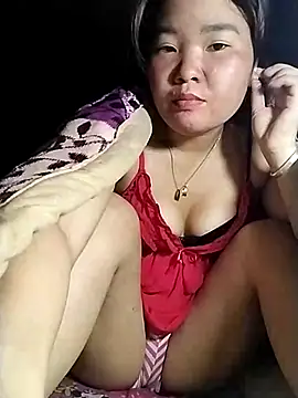lylylove online show from 05/02/26, 01:10