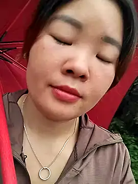 lylylove online show from 06/21/26, 12:13