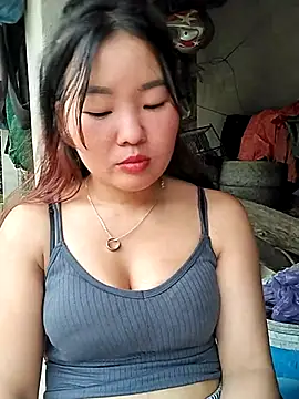 lylylove online show from 07/14/26, 10:32