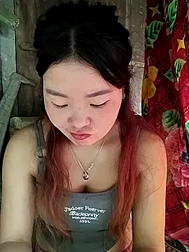 lylylove online show from 07/26/26, 12:08