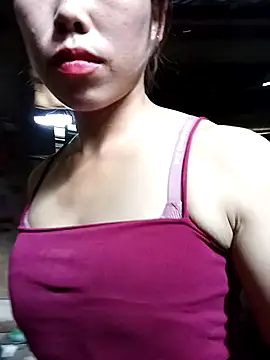 Ngocmi909 online show from 10/17/25, 04:48