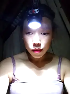 Ngocmi909 online show from 10/18/25, 12:39