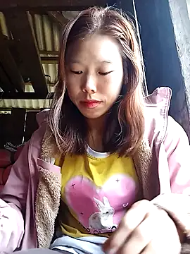 Ngocmi909 online show from 10/24/25, 03:03