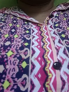 ARPITAGOYAL143 online show from 11/25/25, 11:21