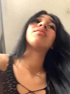 Kylie Patrick online show from 11/23/25, 08:52