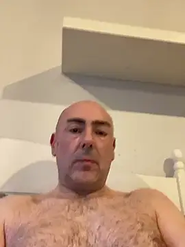 Snapshot of Richmcgee chatting on 03/20/26, 06:13 Richmcgee online show from 03/20/26, 06:13