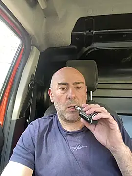 Snapshot of Richmcgee chatting on 04/07/26, 01:55 Richmcgee online show from 04/07/26, 01:55