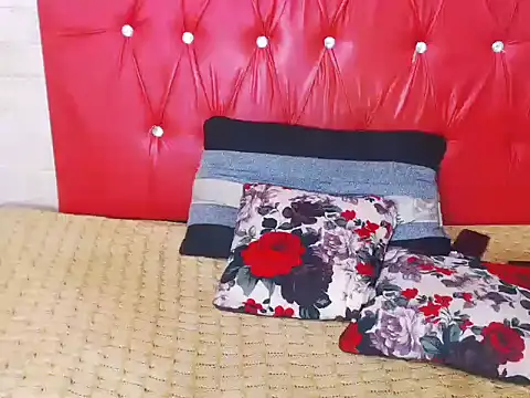 AppleAss02 online show from 09/21/25, 07:26