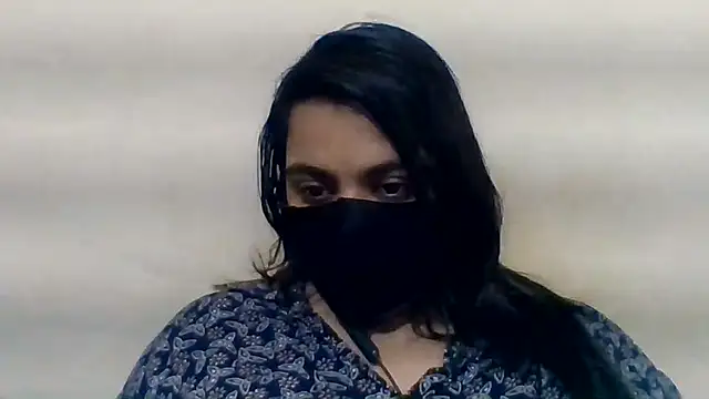 Snapshot of Vaani_Singha chatting on 06/20/26, 04:10 Vaani Singha online show from 06/20/26, 04:10