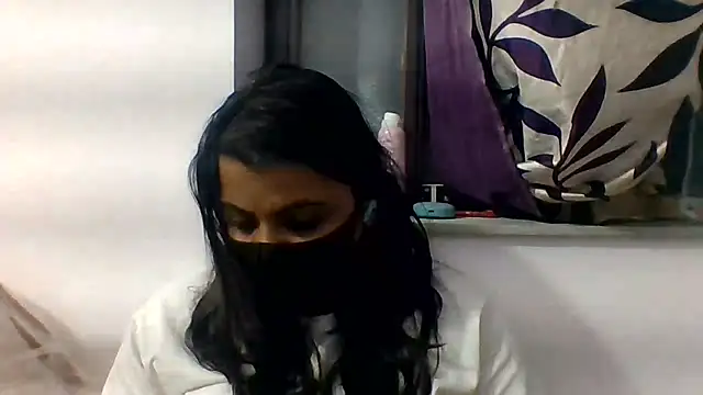Snapshot of Vaani_Singha chatting on 07/12/26, 02:19 Vaani Singha online show from 07/12/26, 02:19