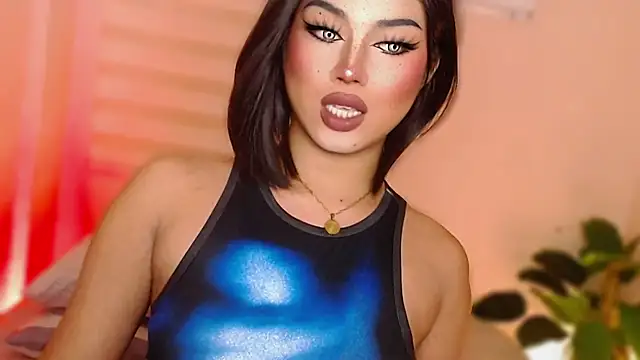 Snapshot of MissRumi_Hunter chatting on 11/10/25, 07:24 MissRumi Hunter online show from 11/10/25, 07:24