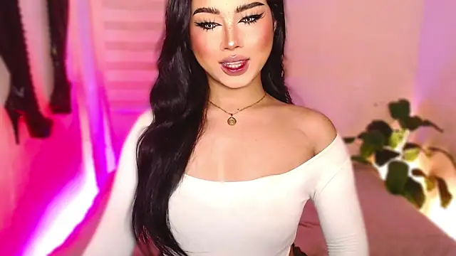 Snapshot of MissRumi_Hunter chatting on 02/04/26, 04:57 MissRumi Hunter online show from 02/04/26, 04:57