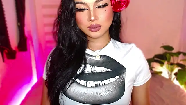 Snapshot of MissRumi_Hunter chatting on 02/14/26, 10:34 MissRumi Hunter online show from 02/14/26, 10:34