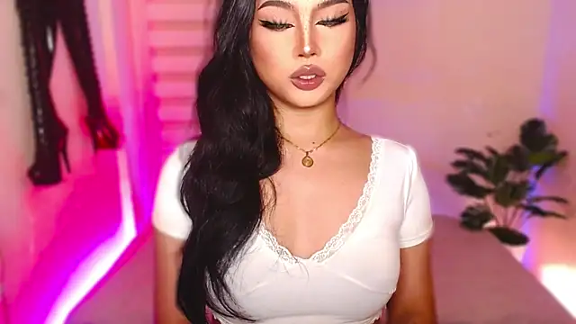 Snapshot of MissRumi_Hunter chatting on 03/02/26, 06:04 MissRumi Hunter online show from 03/02/26, 06:04