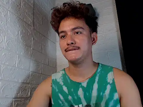 Snapshot of Tempting_jon chatting on 04/02/26, 03:59 Tempting jon online show from 04/02/26, 03:59