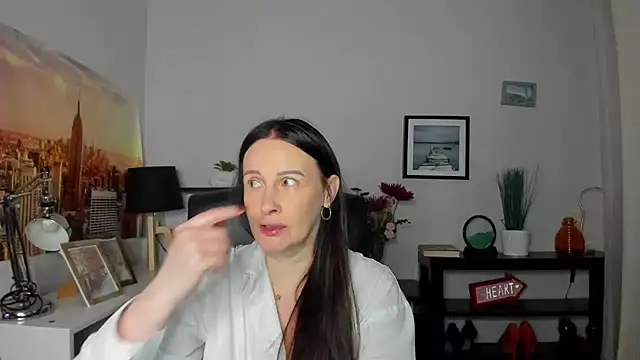 Velvet Jasmine online show from 10/01/25, 05:24