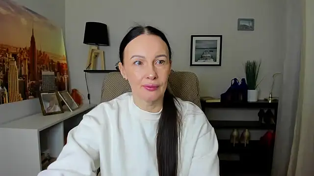 Velvet Jasmine online show from 03/13/26, 06:20