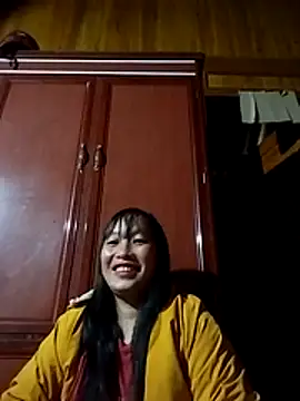 miss-su online show from 11/13/25, 01:37