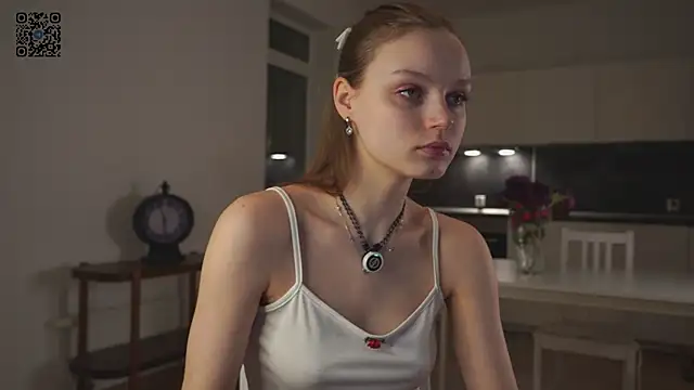 MandaReh online show from 09/21/25, 04:08