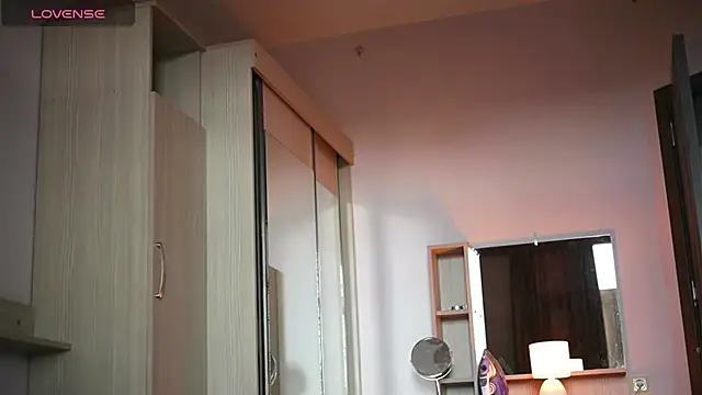 Snapshot of Liltightbabe chatting on 03/07/26, 11:51 Liltightbabe online show from 03/07/26, 11:51