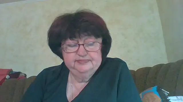 Snapshot of MilaSky5303 chatting on 09/28/25, 02:00 MilaSky5303 online show from 09/28/25, 02:00