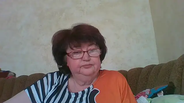 Snapshot of MilaSky5303 chatting on 09/30/25, 09:14 MilaSky5303 online show from 09/30/25, 09:14