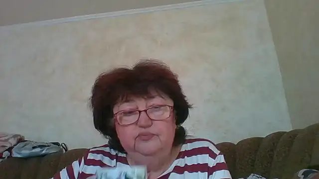 Snapshot of MilaSky5303 chatting on 10/23/25, 09:30 MilaSky5303 online show from 10/23/25, 09:30