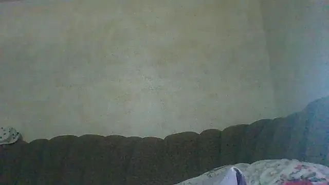 Snapshot of MilaSky5303 chatting on 12/05/25, 10:35 MilaSky5303 online show from 12/05/25, 10:35