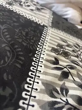 Snapshot of indianshycouple chatting on 03/31/26, 04:02 indianshycouple online show from 03/31/26, 04:02