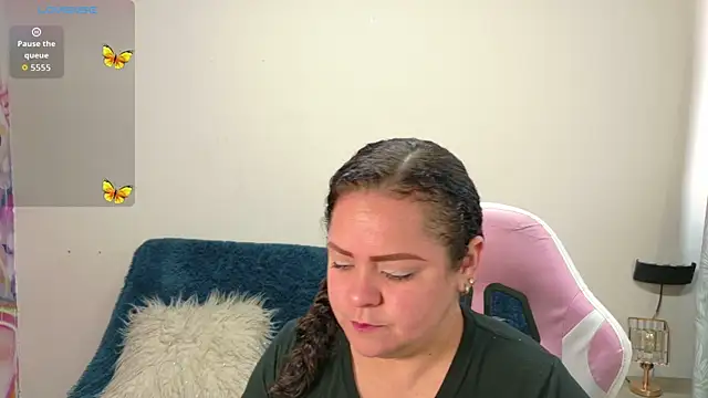 Snapshot of Miss_Adriana01 chatting on 02/11/26, 01:05 Miss Adriana01 online show from 02/11/26, 01:05