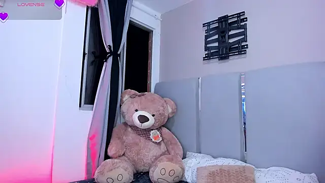 EmystarX online show from 03/19/26, 01:53