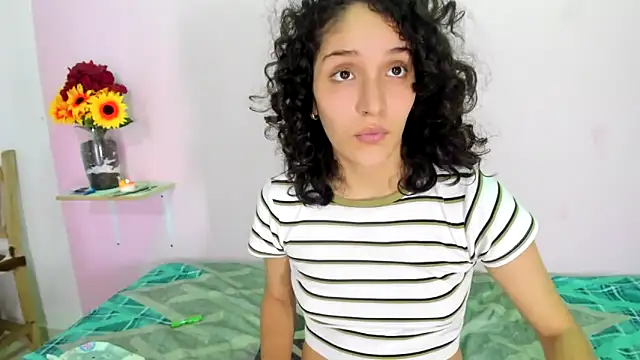 TeensNews18 online show from 09/22/25, 12:45