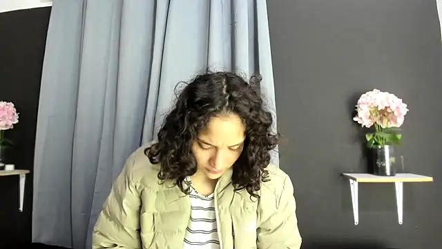 TeensNews18 online show from 11/12/25, 11:21