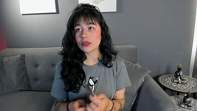 flower smith  online show from 02/03/26, 12:32