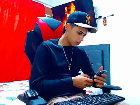 cristian tayron1 online show from 06/13/26, 12:30