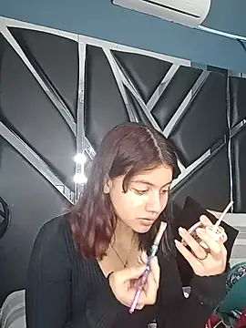 Snapshot of Julieth_brown_ chatting on 09/19/25, 07:25 Julieth brown online show from 09/19/25, 07:25