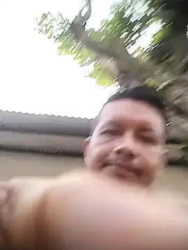 colombiano198720 online show from 11/18/25, 11:25