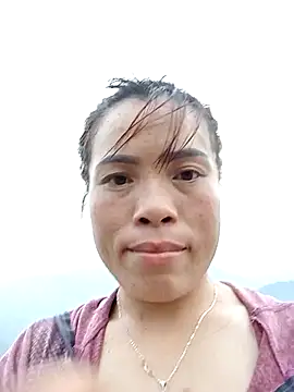 Snapshot of Maymay0033 chatting on 10/04/25, 10:02 Maymay0033 online show from 10/04/25, 10:02